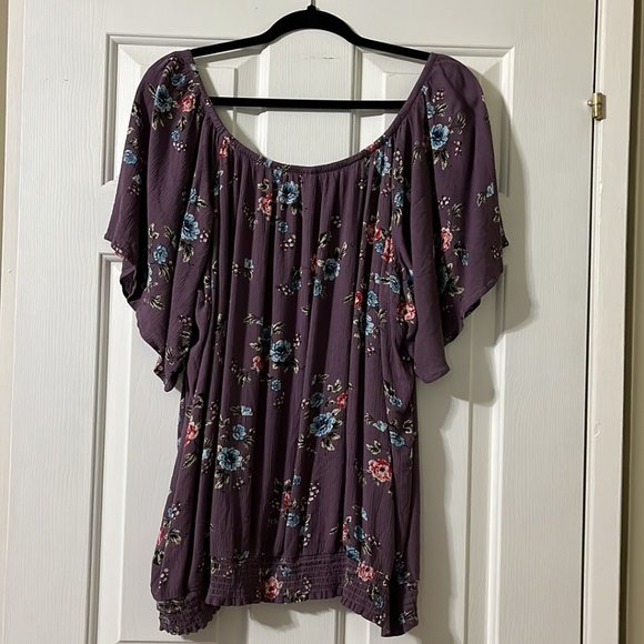 Women's Smocked Peasant Top - Picture 3 of 7